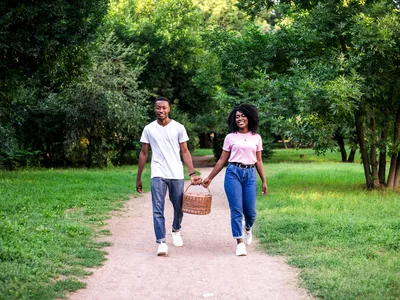 31 Free and Cheap Date Ideas for Affordable Romance