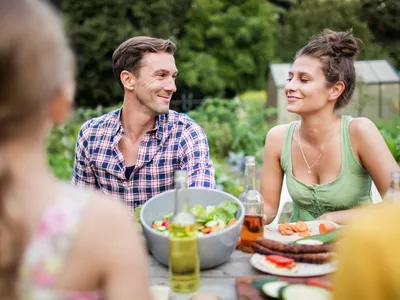 What to Do if You’ve Caught Feelings for a Friend, According to Experts